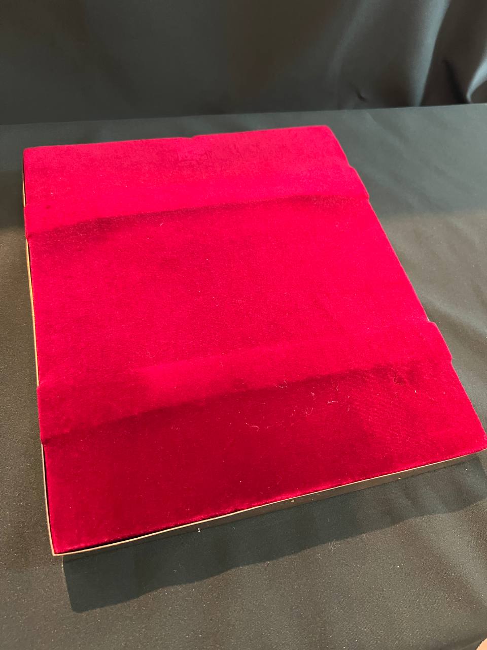 Икона в серебряном окладе Казанской  Пресвятой  Богородицы..