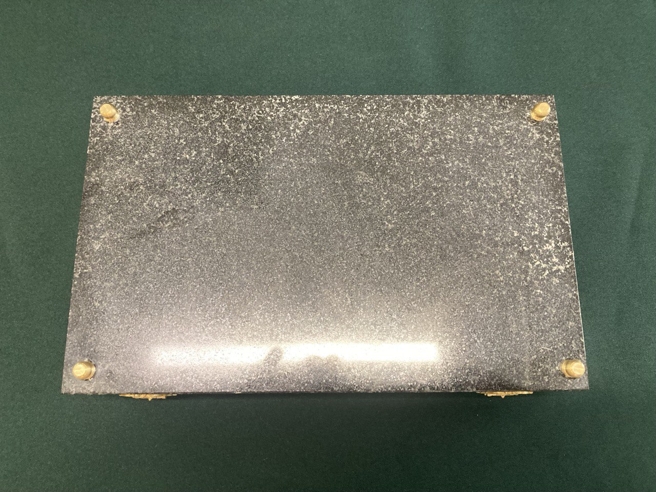 Шкатулка яшма " Пикассо".