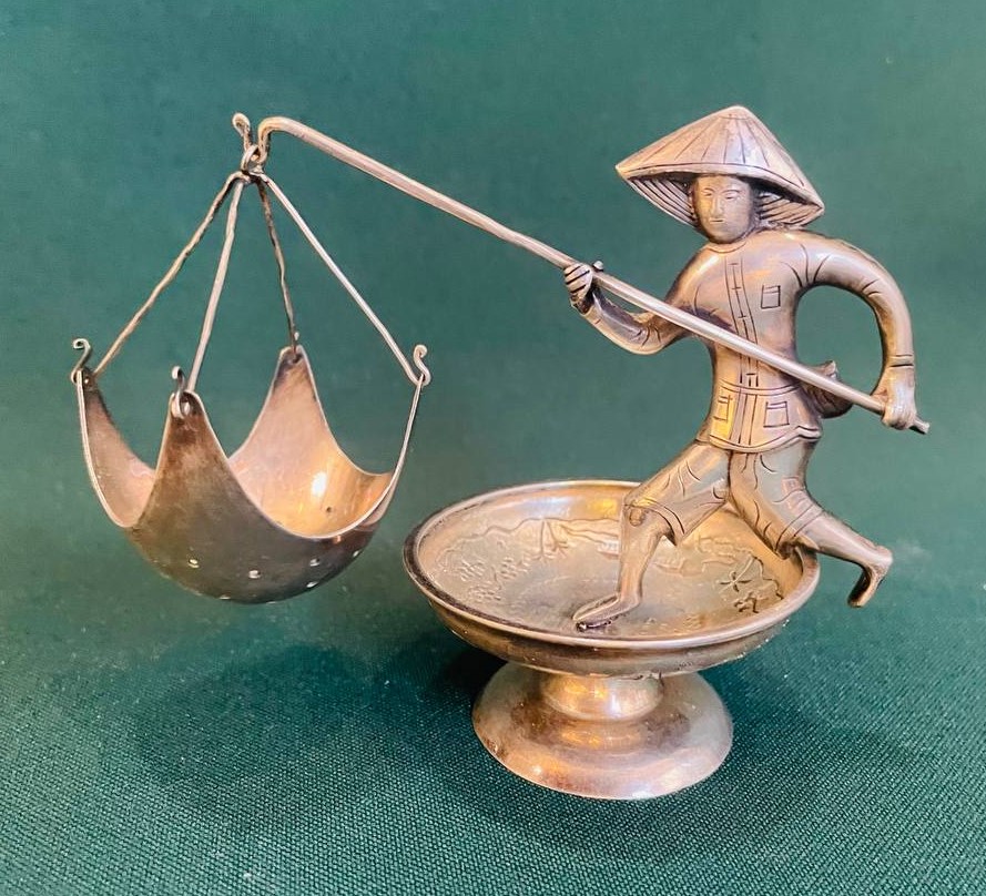 Заварник, Вьетнам, 1951 год, серебро