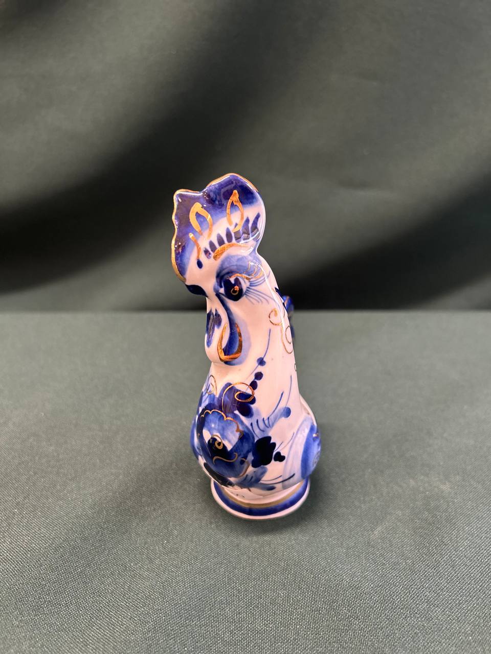 Статуэтка "Петушок", ХХ в. Гжель.