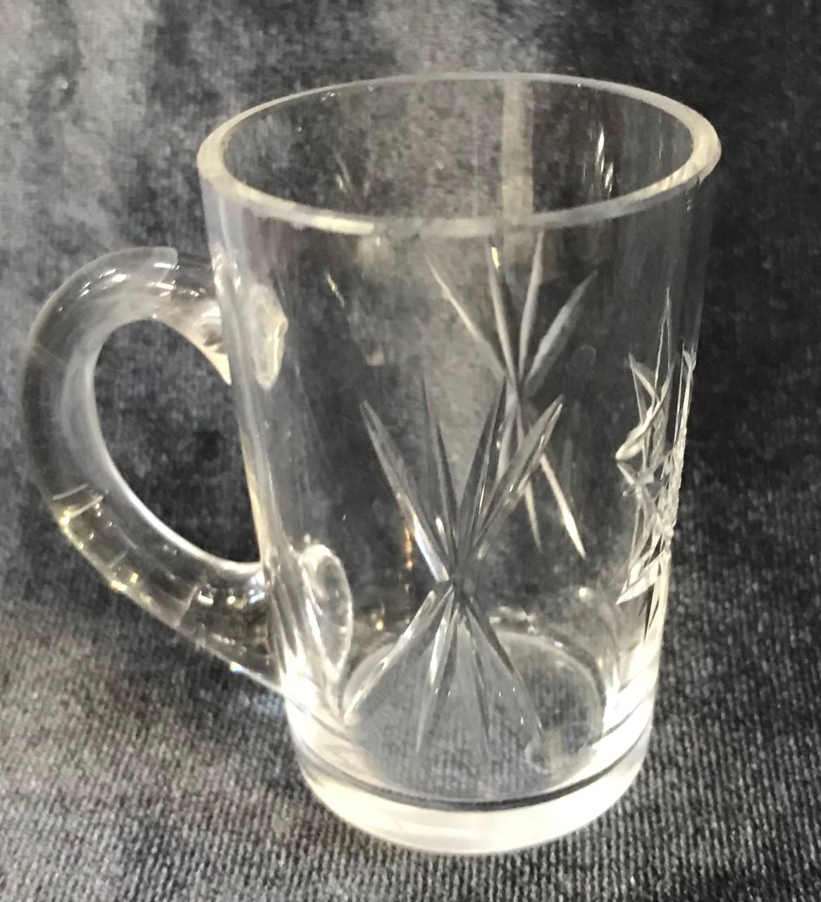 161 Рюмка с ручкой,высота 5,5 см,объем 40 мл.