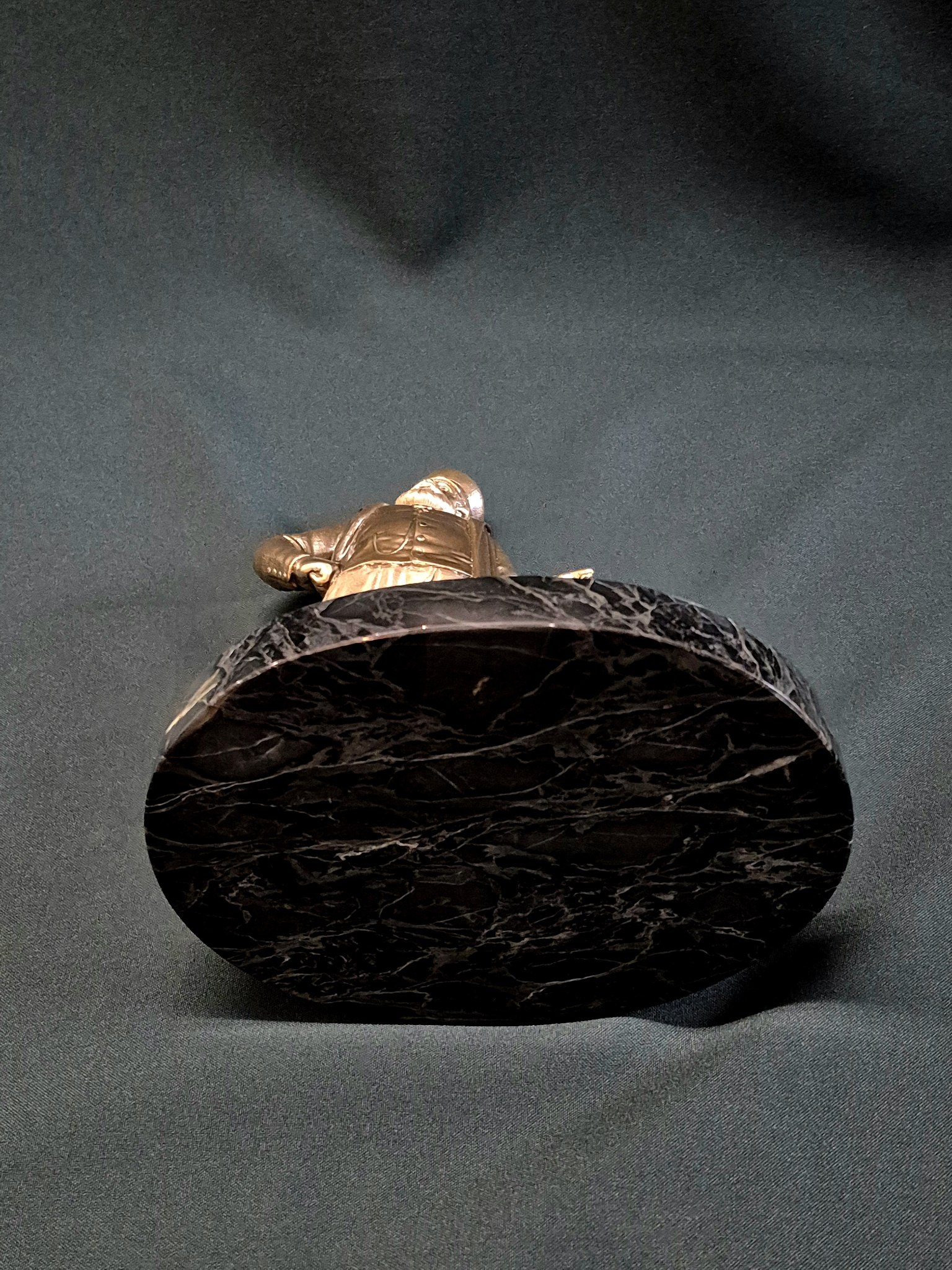 Скульптура "Купец". Бронза.