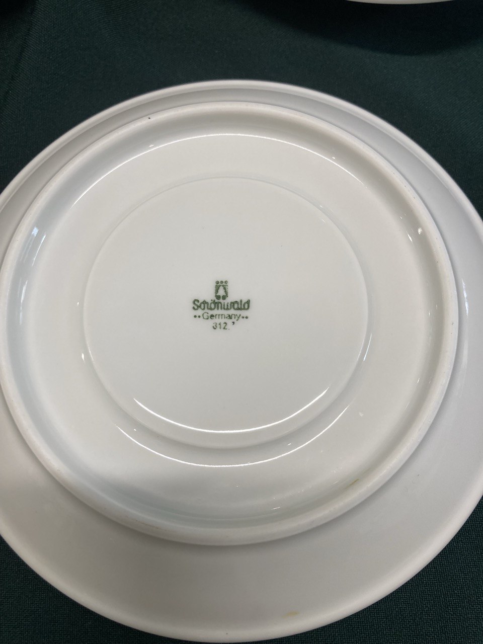 Фарфоровые суповые чаши. Компания Schonwald. Германия.