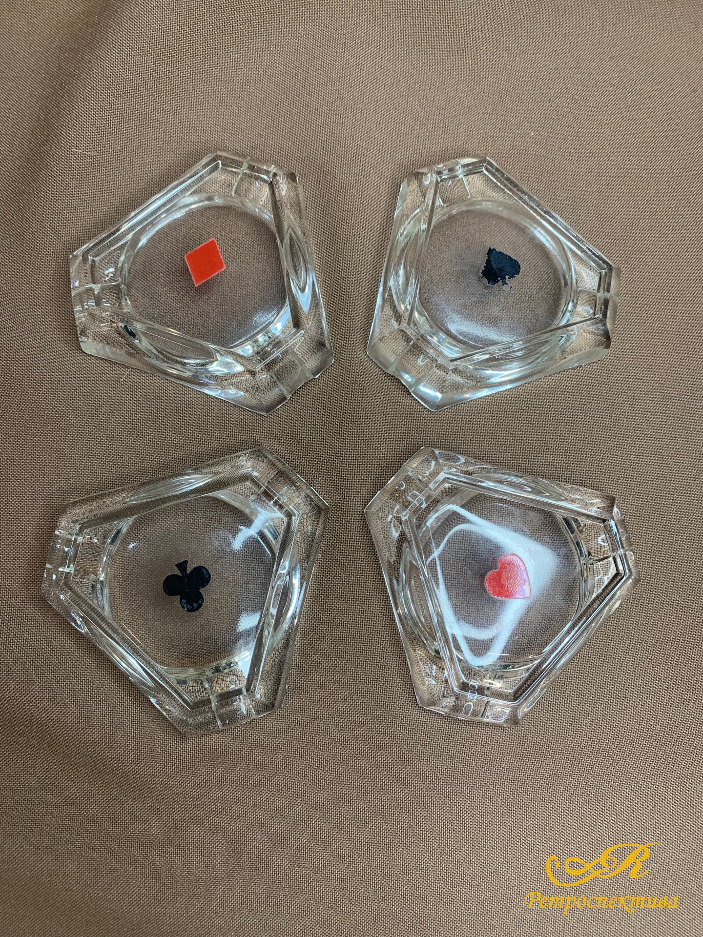 Набор пепельниц, стекло, 4 шт.