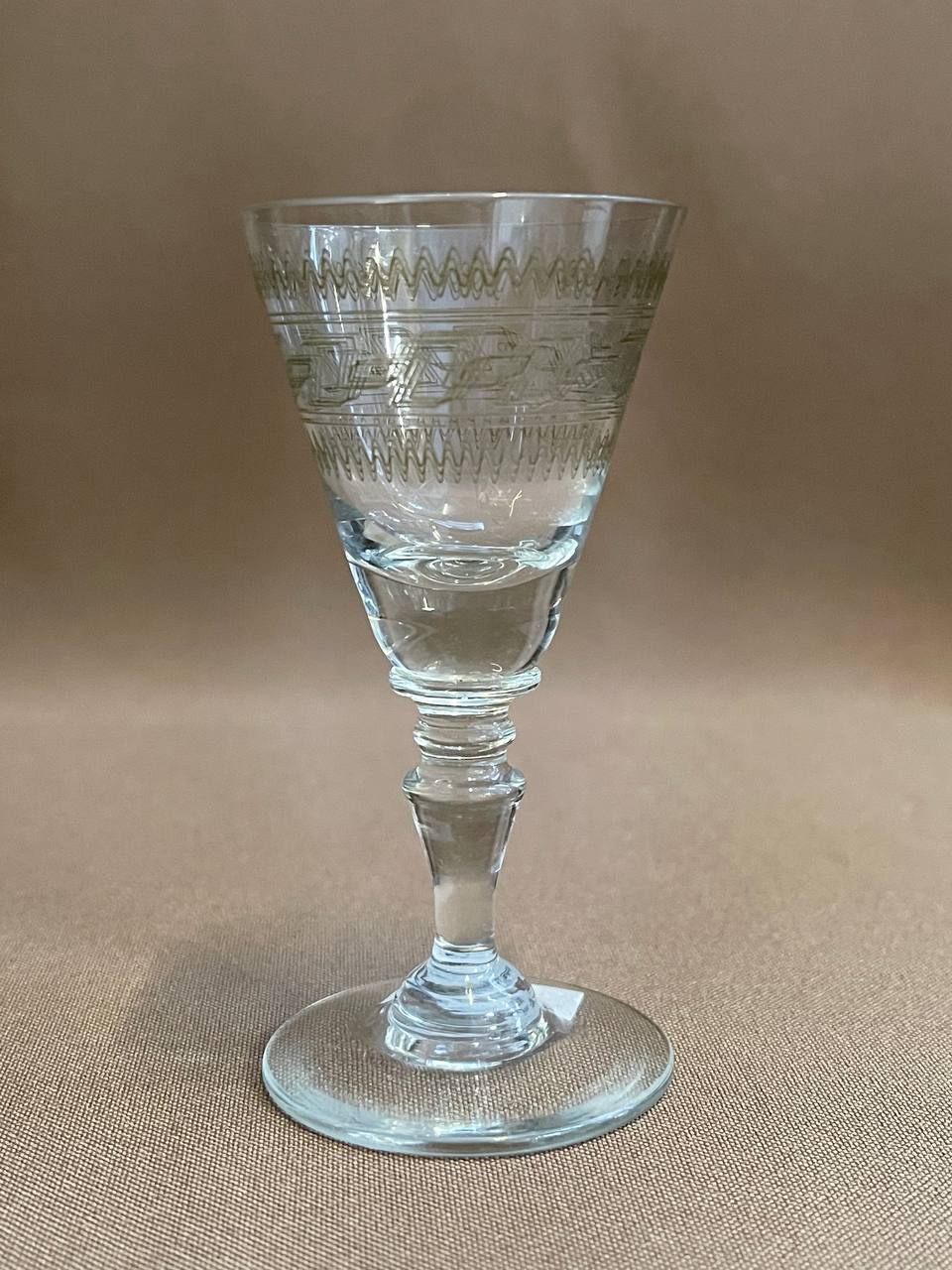 37. Рюмка «Муха», Мальцов, до 1917 г.