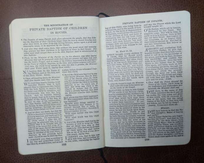 Книга "The book of common prayer" Oxford London