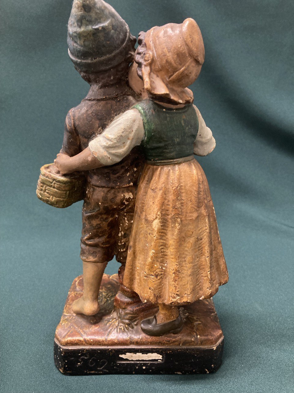 Гипсовая фигура "Дети шепчутся" Германия. 25 см.