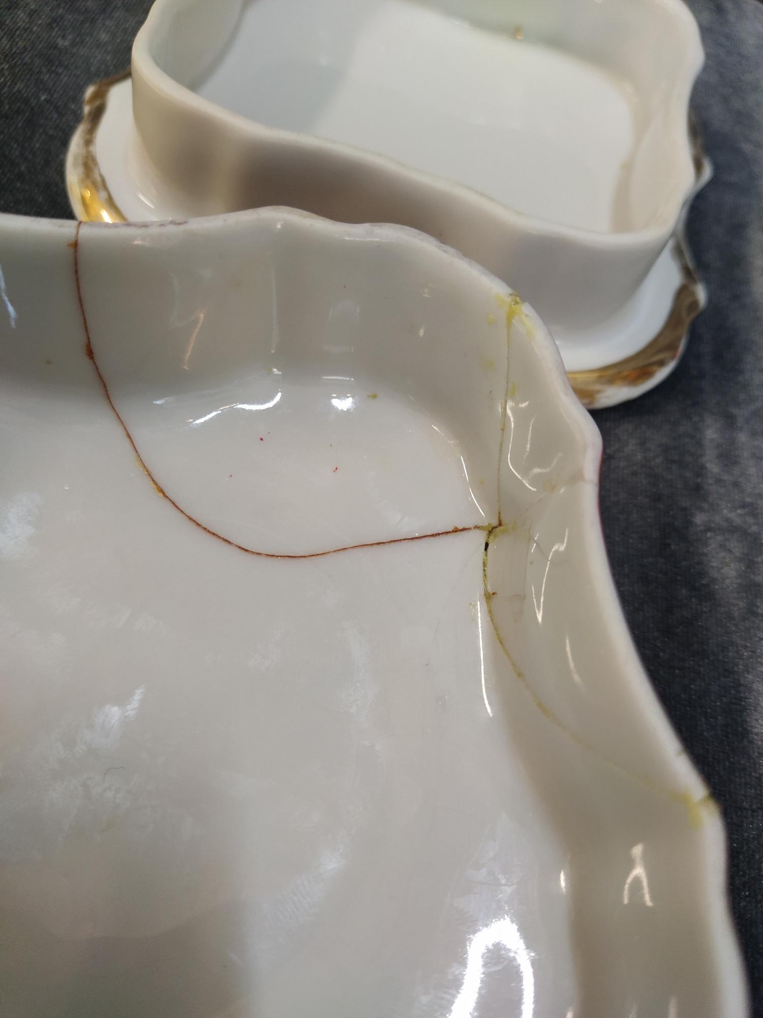 Фарфоровая шкатулка