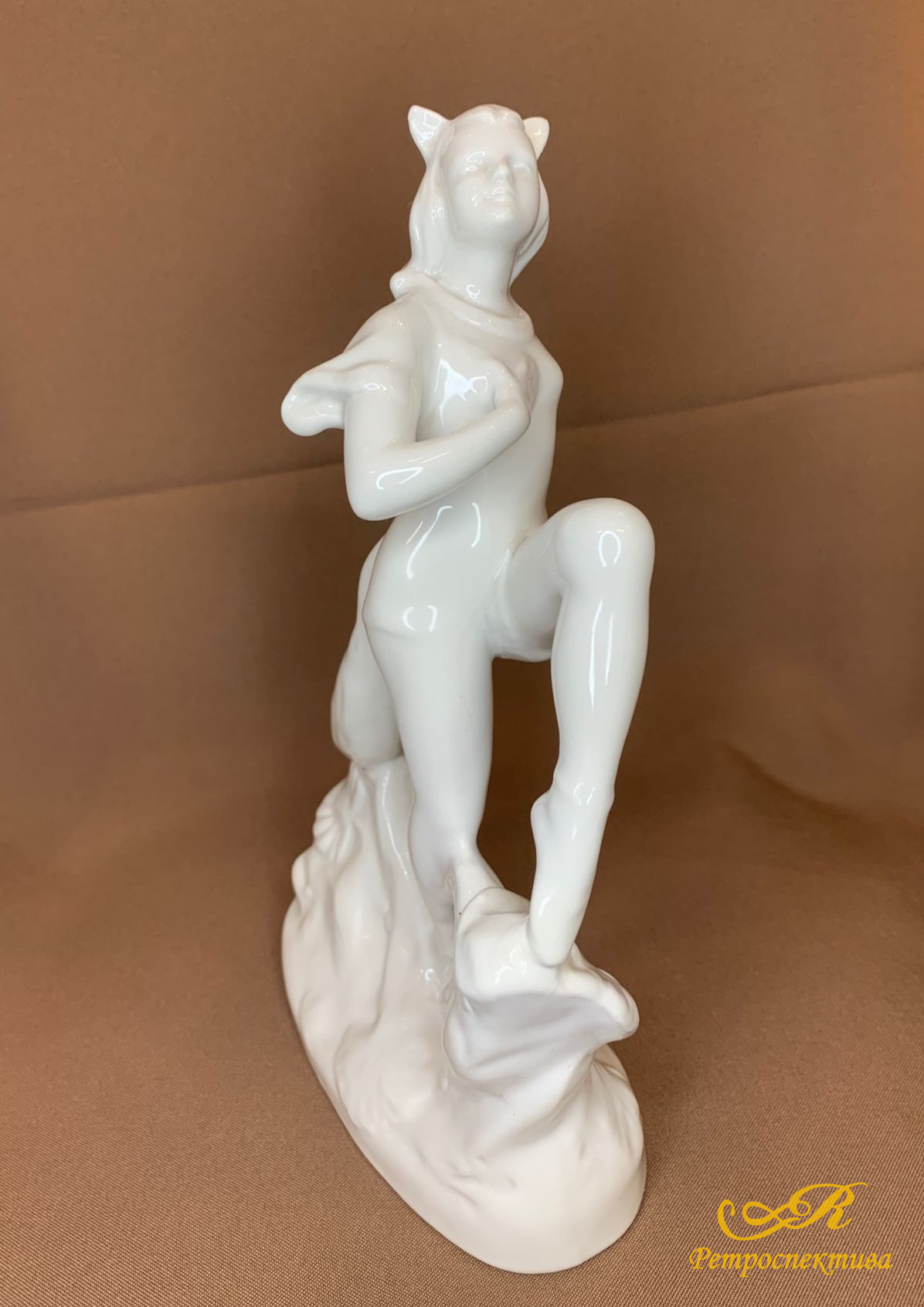 Фарфоровая статуэтка "Балерина кошка" Вербилки,Дфз