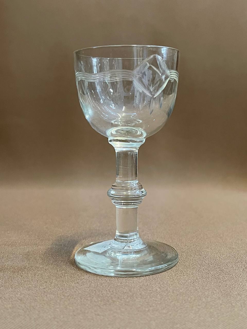 42. Рюмка, неизвестный производитель, «Муха» (возможно, Мальцов).