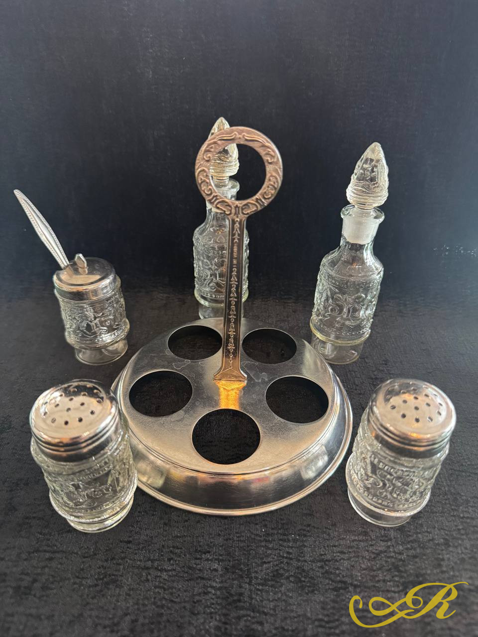 Набор для специй СССР оригинальный. Материал: стекло, металл.