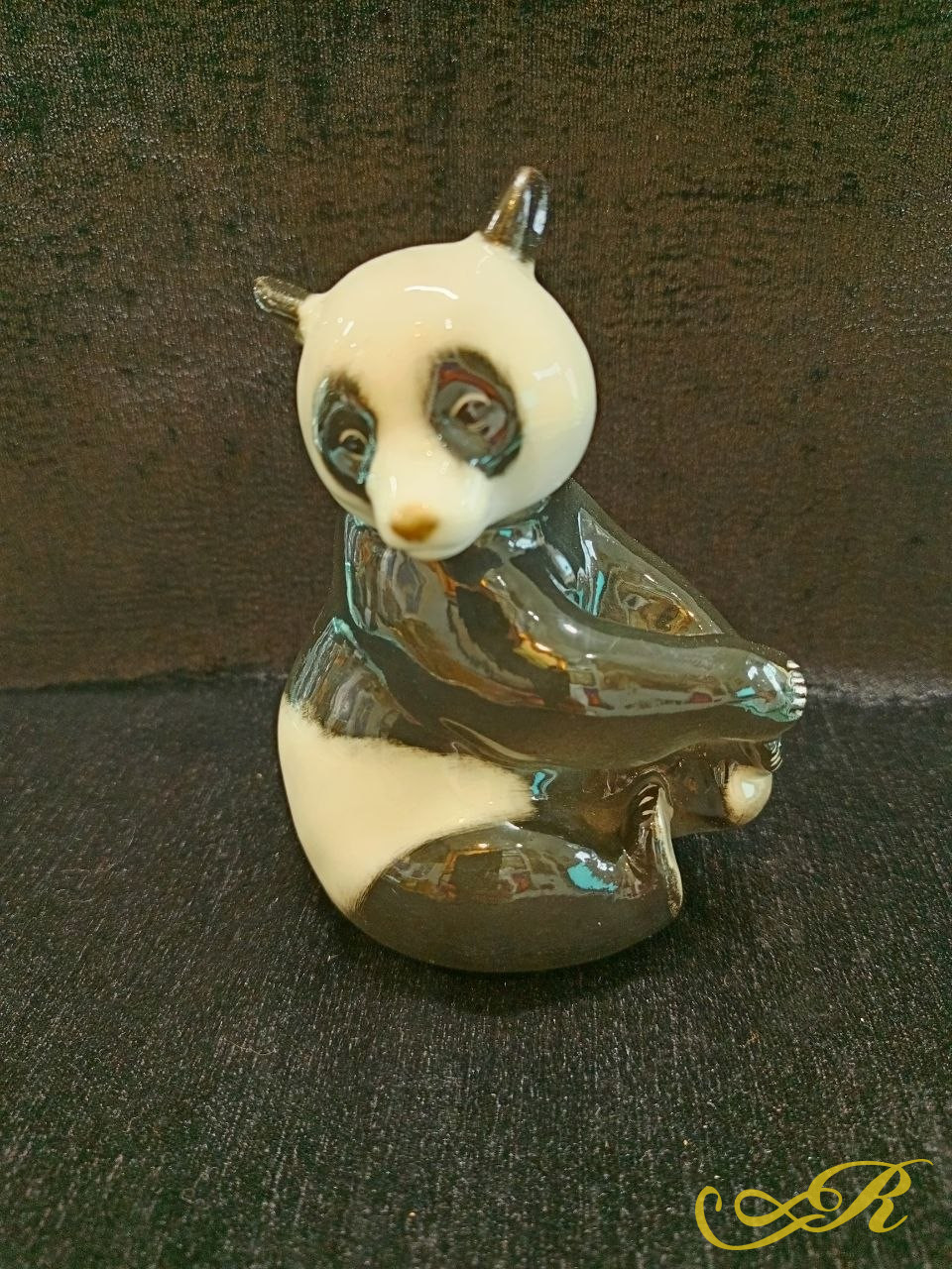 Фарфоровая статуэтка " Медведь бамбуковый" ЛФЗ( Ленинградский фарфоровый завод )1964г.