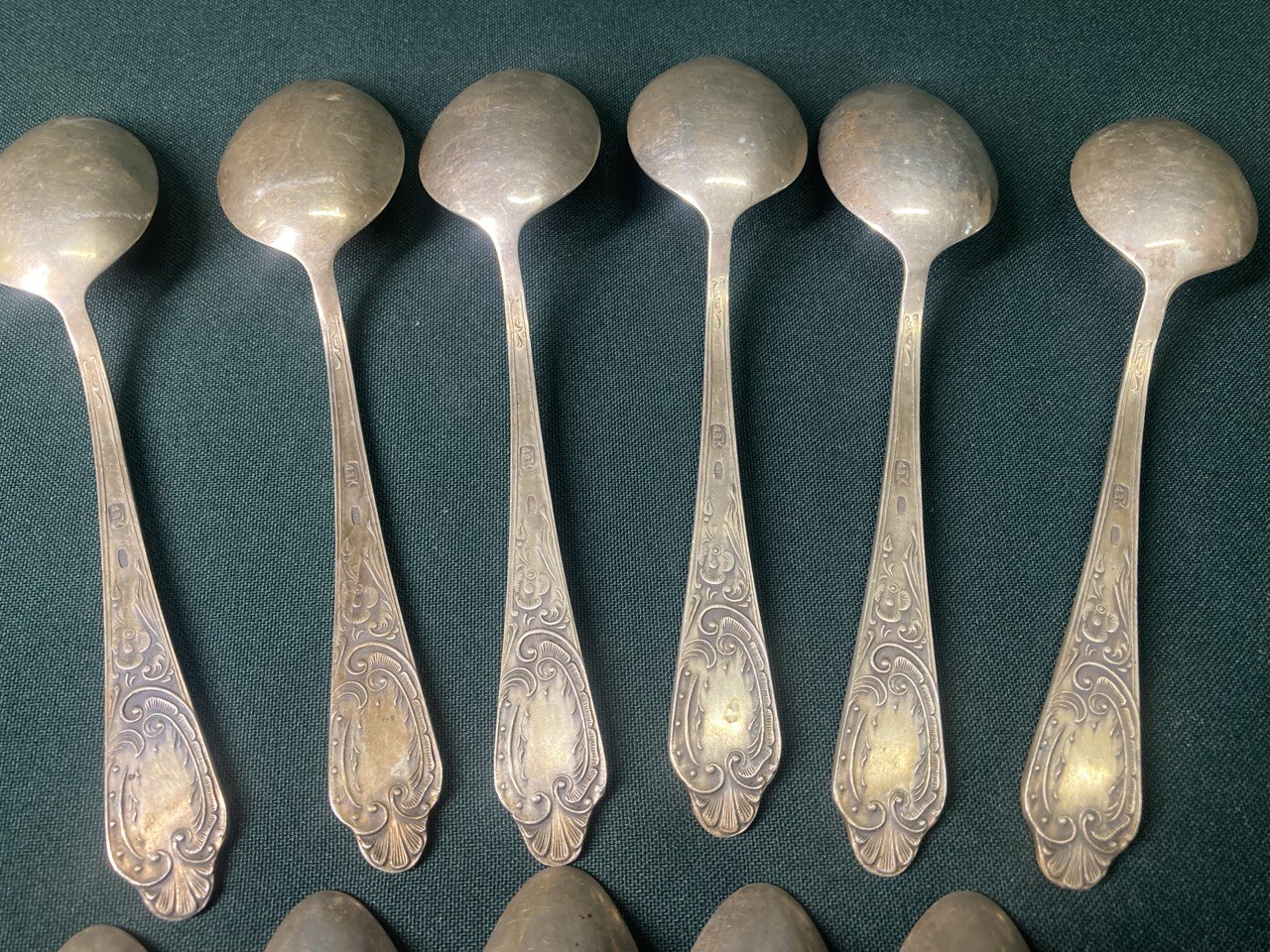 Серебряные ложки. Набор 12 шт. Серебро 875 пр.