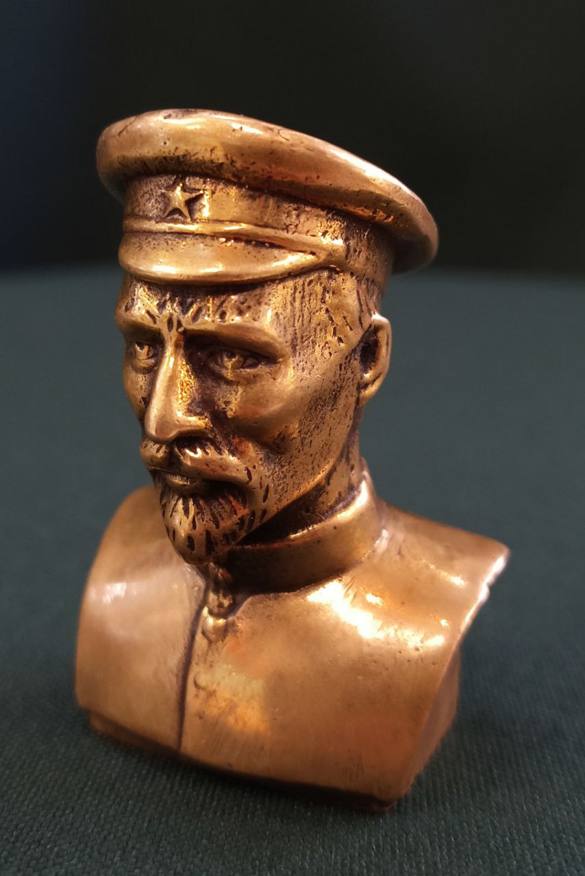 Бюст Дзержинский, бронза, 5х3,5 см