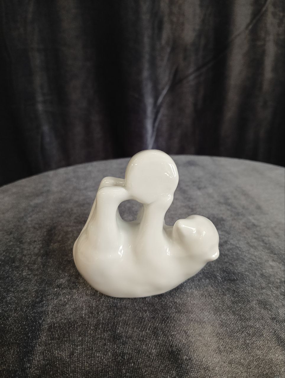 Статуэтка  «Белый мишка», фарфор, 7,5 см