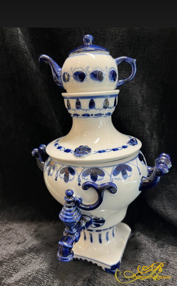 Самовар с чайником. Гжель. Сувенир.