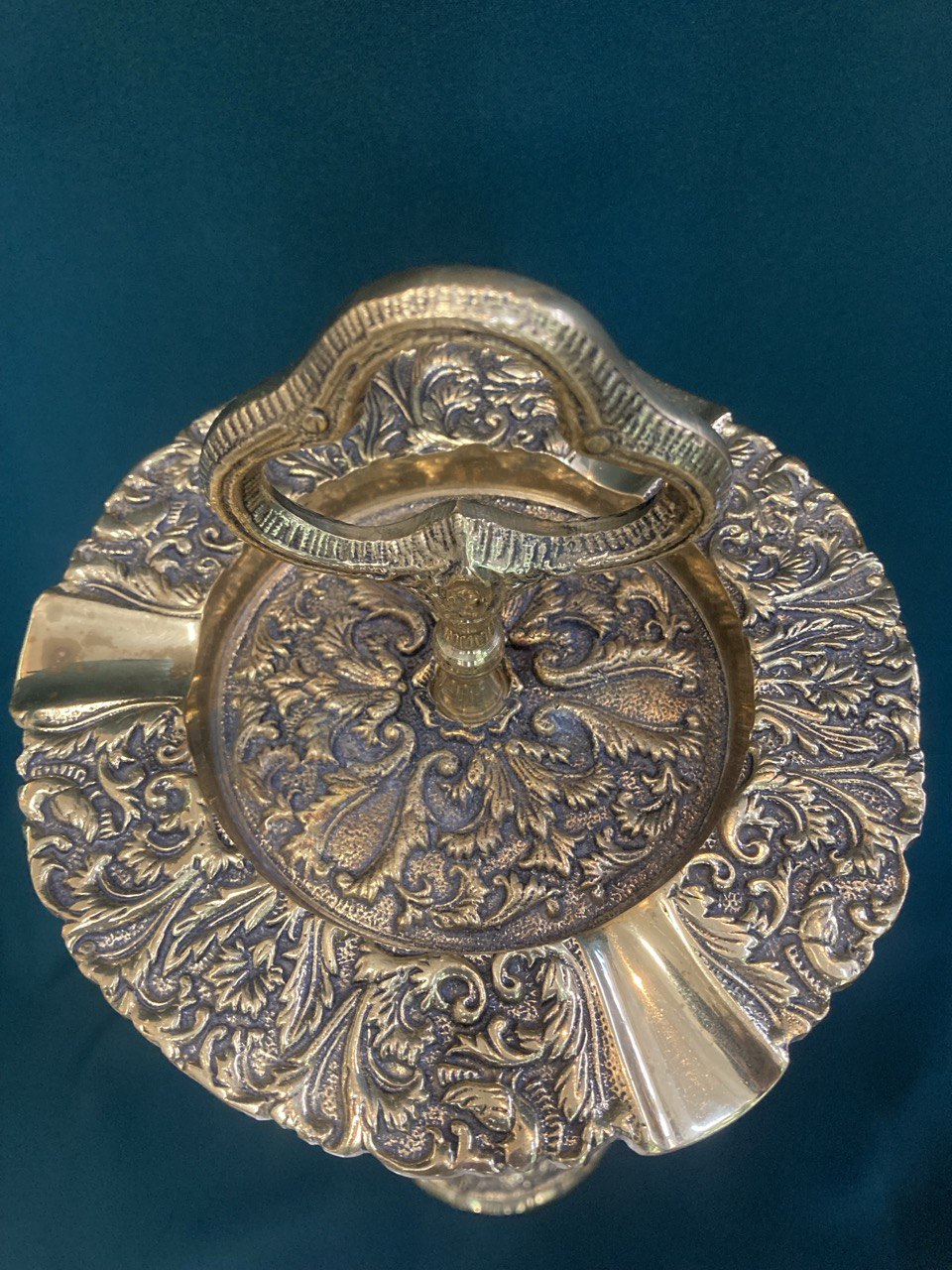 Пепельница напольная. Бронза. Испания.