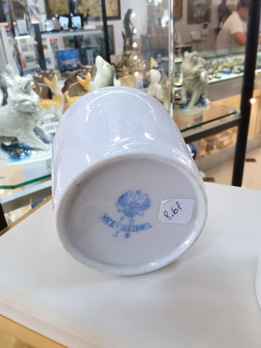 Фарфоровые перечница и соусница. Кузнецов.