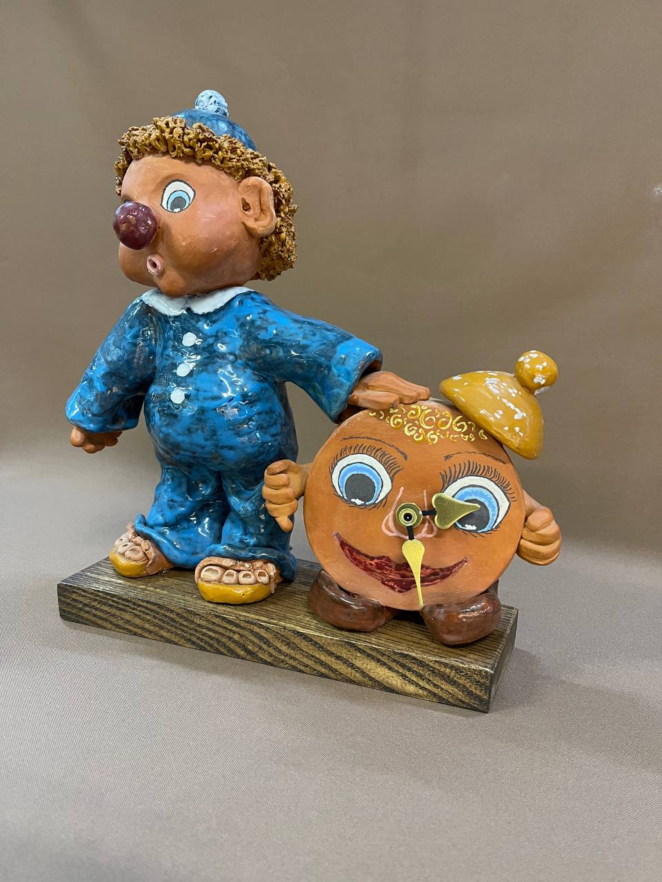 Детские часы, авторская работа, майолика.