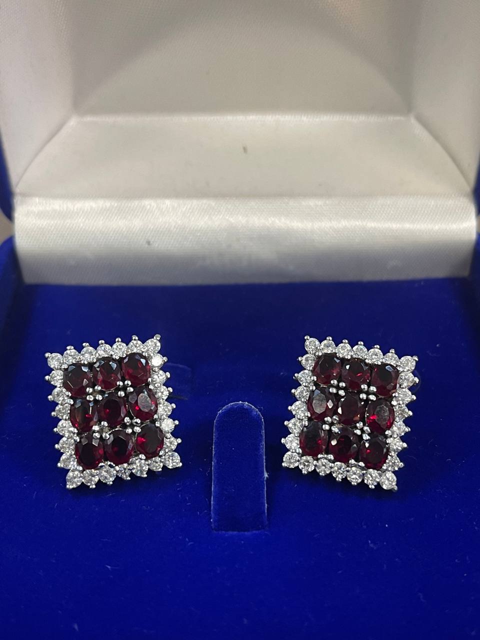 Шикарный винтажный комплект СССР, серьги и подвеска,серебро,натуральные гранаты,цирконы