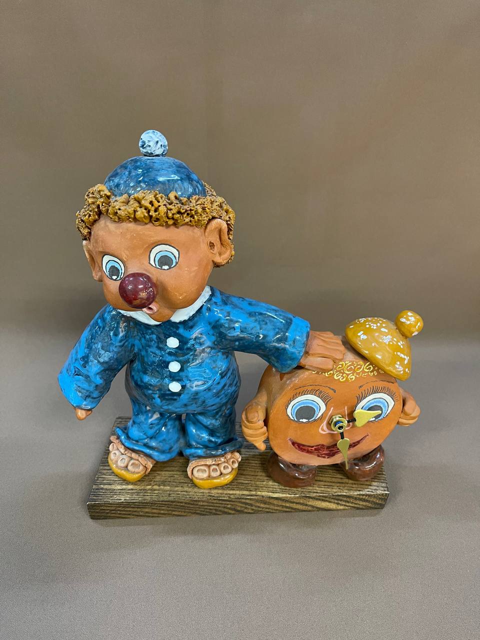 Детские часы, авторская работа, майолика.