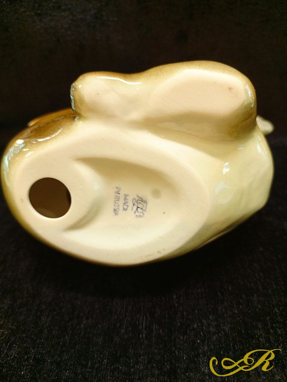  Фарфоровая статуэтка "Медвежонок лежащий" " Резвящийся мишка" ( ЛФЗ) Твердый фарфор Вторая половина ХХ века 1970-1980гг.