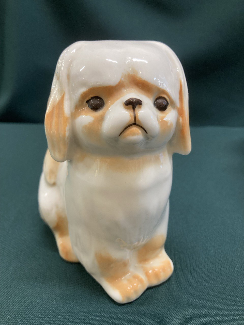 Фарфоровые фигурки " Собачки".