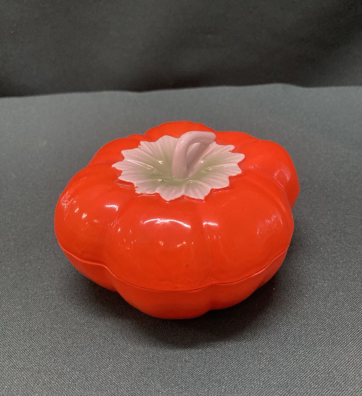 Фарфоровая шкатулка «Тыква»