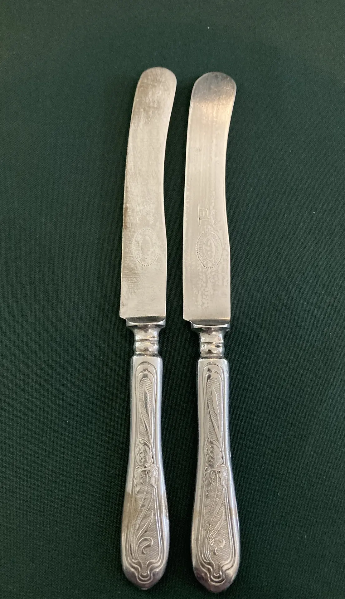 Нож сервировочный 2 шт. Robert Schaaf - Solingen ( с оленем).Германия. Нержавейка.