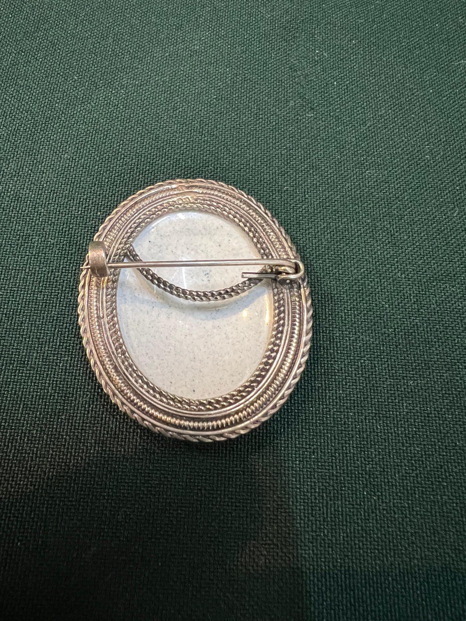 Брошка финифть, серебро 925 пр. 12,9 гр. СССР.