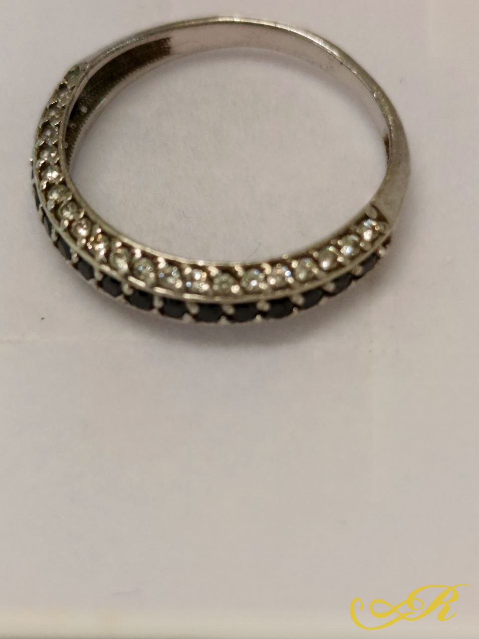  Серебряное кольцо 925 пробы с гранатом . 2,02 гр. 