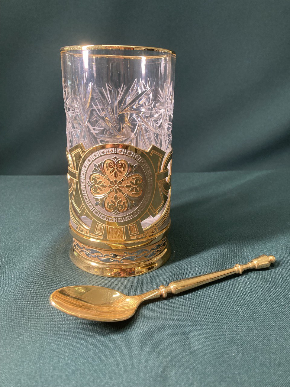 Набор подарочный : подстаканник с ложкой. ЗлатАРМС.