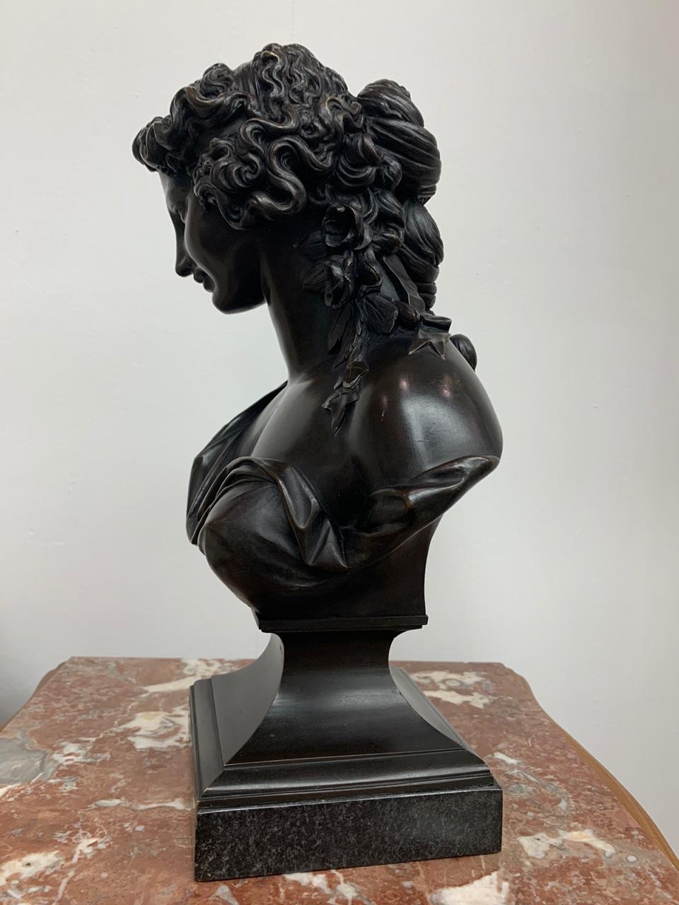 Бюст "Венера (Афродита) - богиня красоты, любви, процветания и плодородия (в честь нее назвали планету Венеру)", Европа, нач. XIX в.