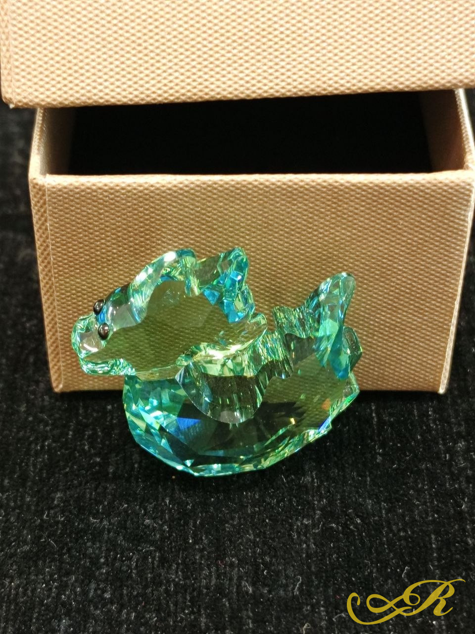  Swarovski "Lucky Dragon" зеленого хрусталя Erinite с глазами из черного хрусталя. 