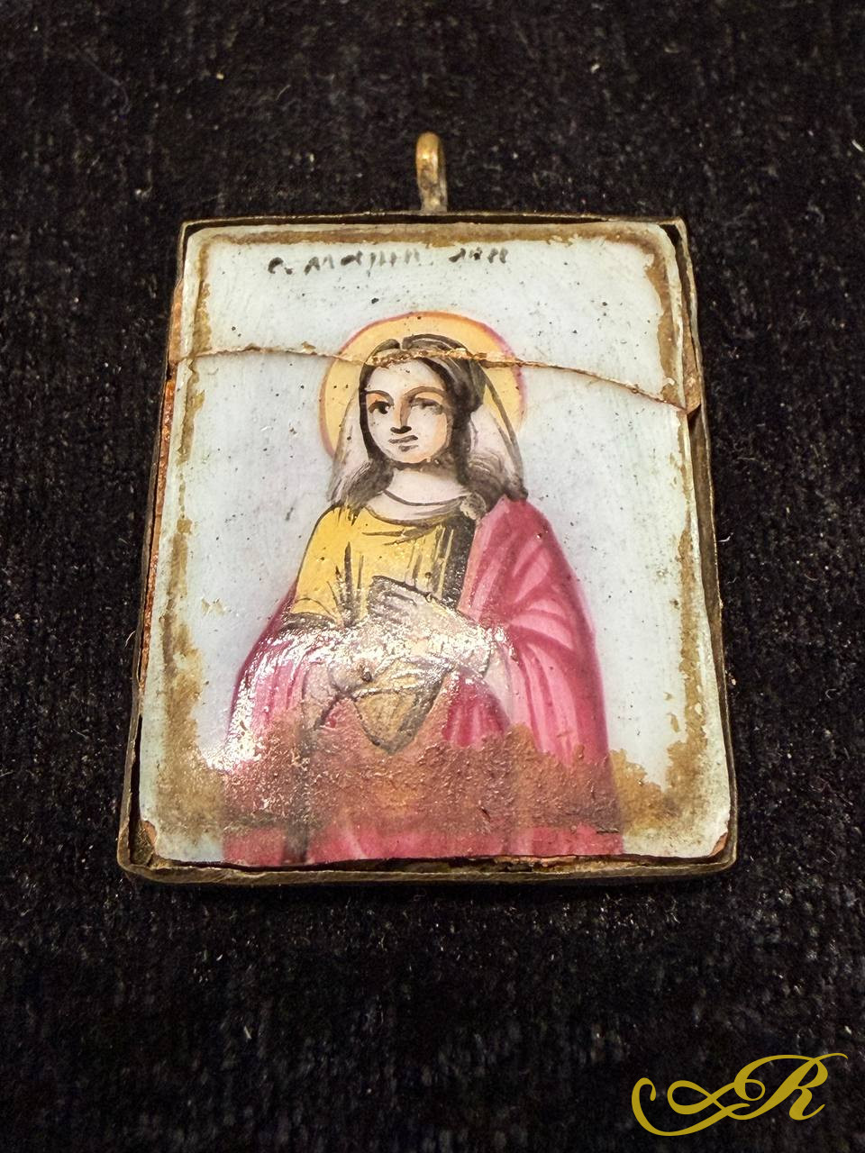  Икона «Святая Мария" в латунной оправе, конец XIX — нач. XX в., эмаль, ручная роспись 