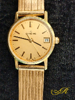 Часы золотые швейцарские "Candino" Винтаж . 585 пробы. Вес 35,6 гр. длина 19 см.