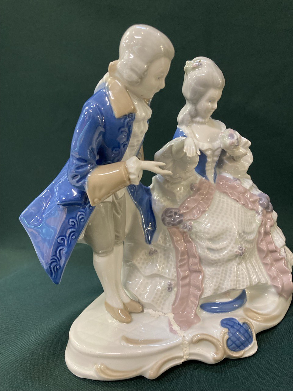 Статуэтка  «Кавалер и дама»  Германия, 1950-1980 гг.