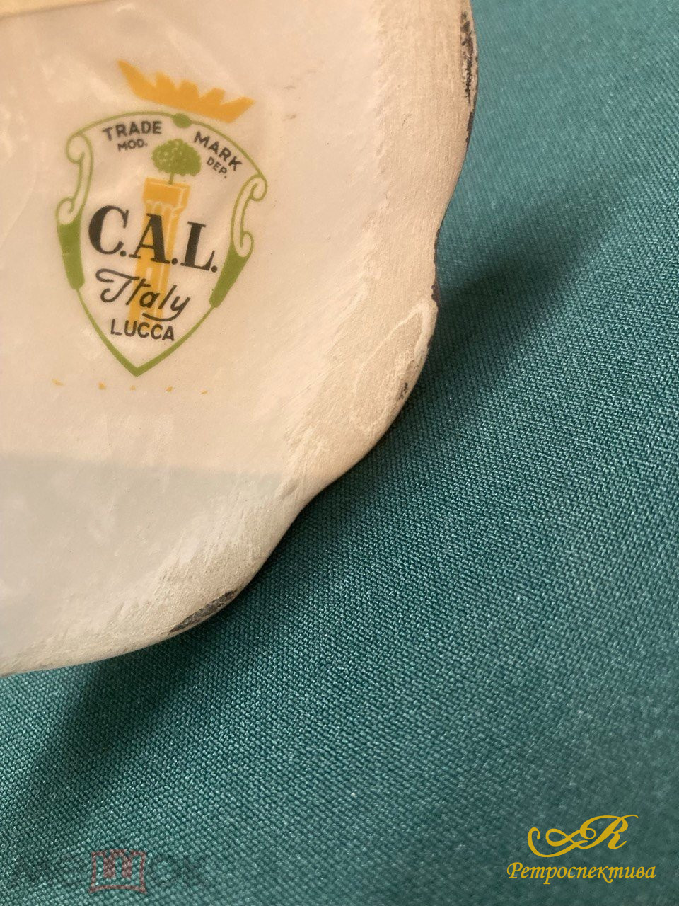 Фарфоровая (фаянс) ваза - амфора. C.A.L. Италия. 50 - е г.