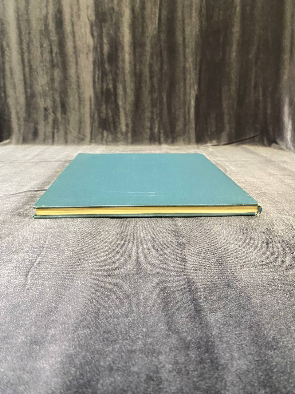 Книга "Пермская деревянная скульптура" Н.Н. Серебренников.