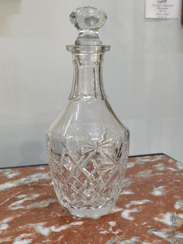 Графин для вина, хрусталь.