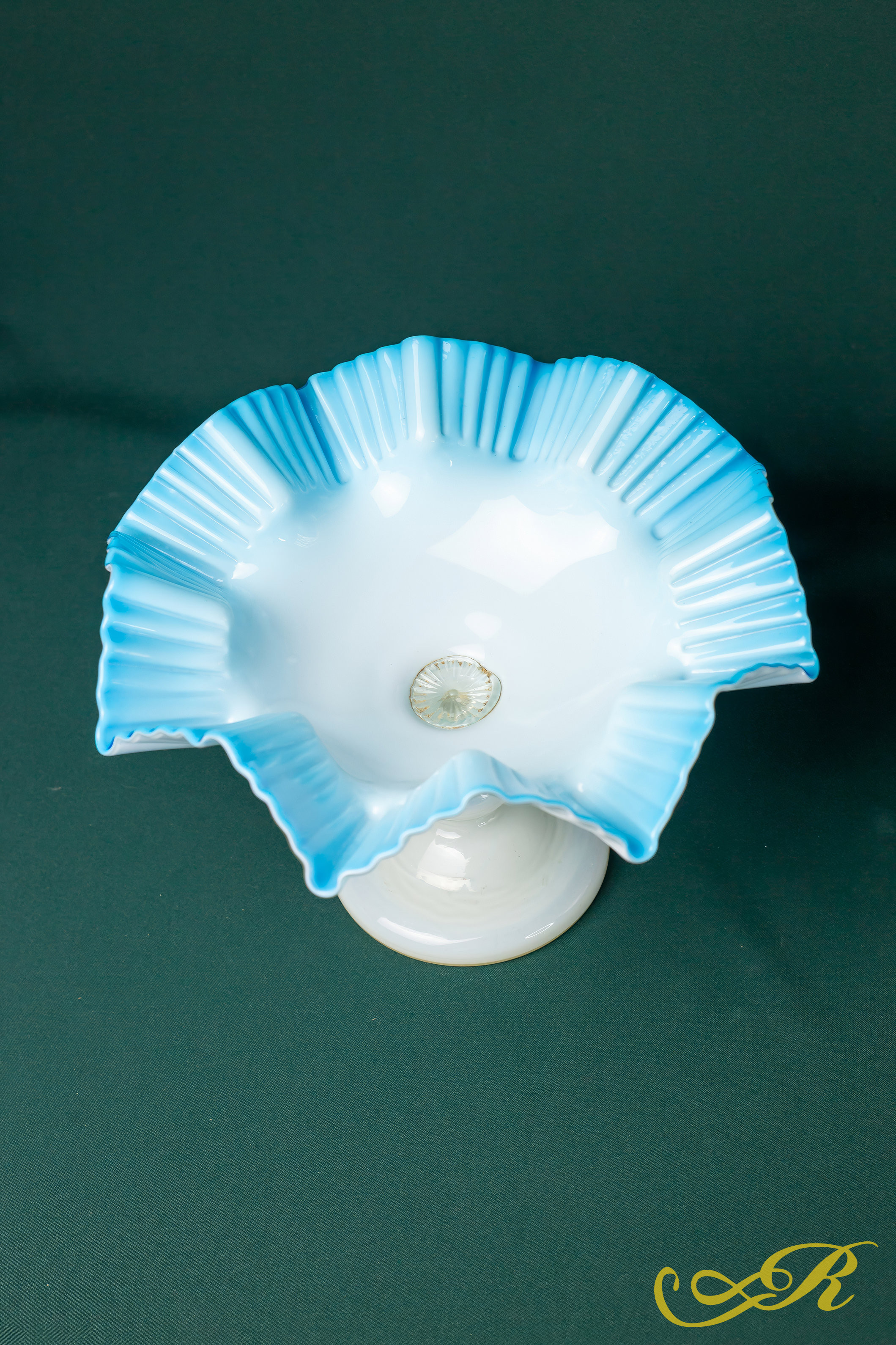 Стеклянная ваза для фруктов. Братьев Болотиных, начало ХХ века. 