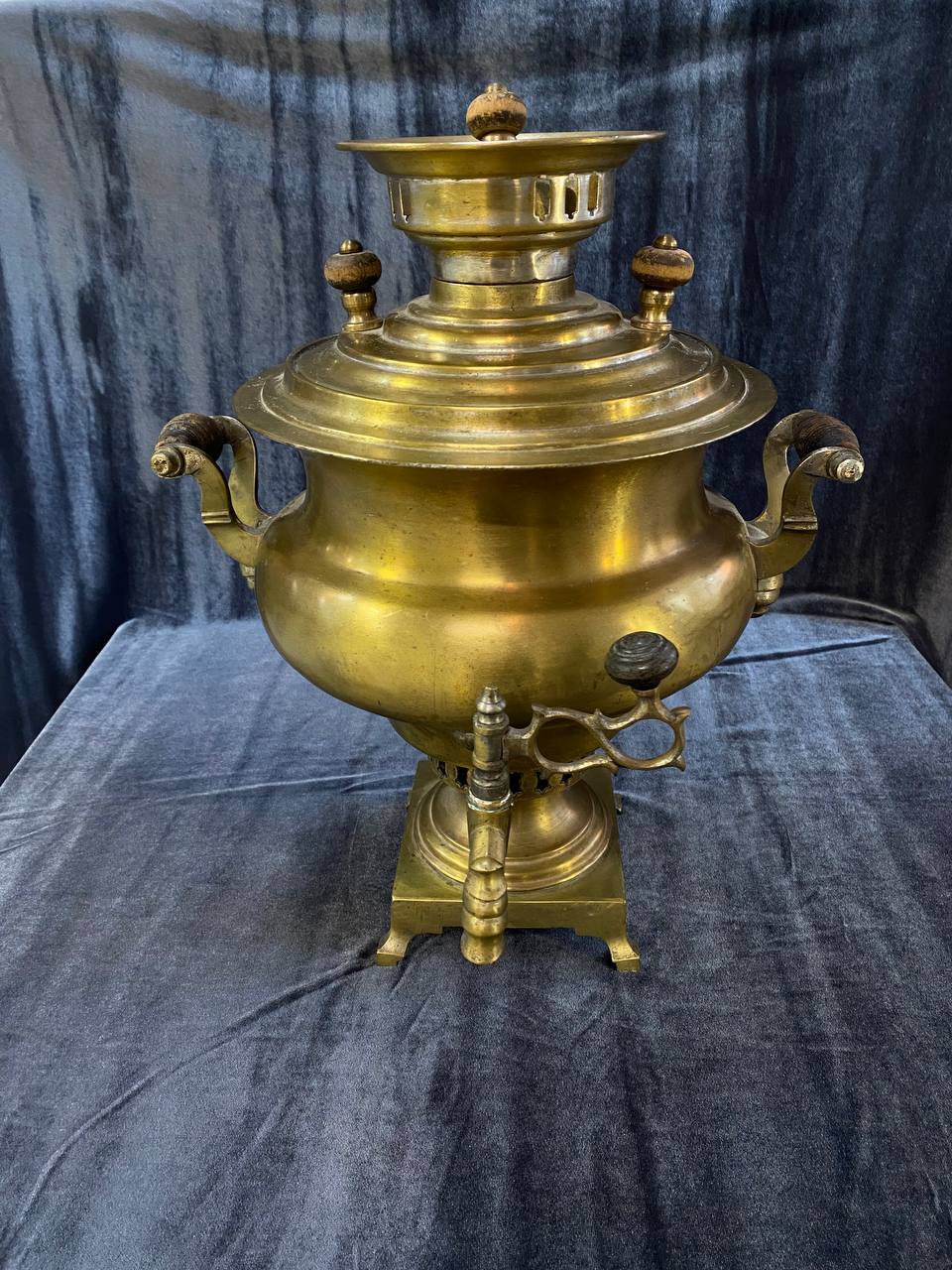 Самовар Б. Ваныкино и поднос из меди