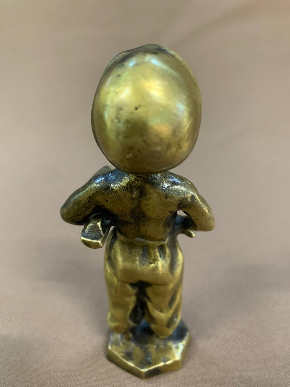 Бронзовая статуэтка "Буду как папа", высота 11 см