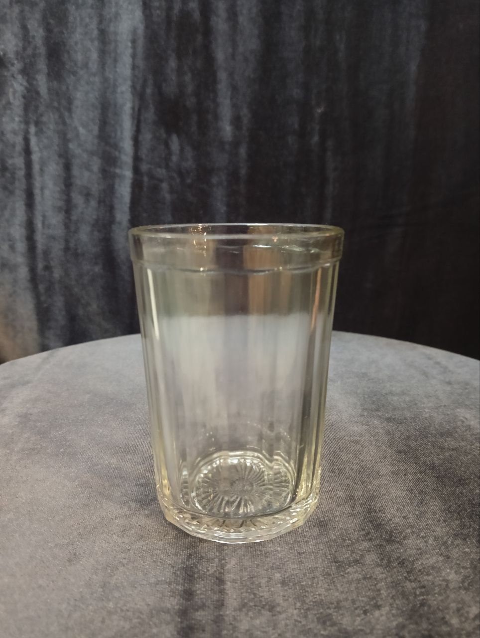 171. Стакан стеклянный, Уршельский стекольный завод, объем 200 мл , высота 95 мм