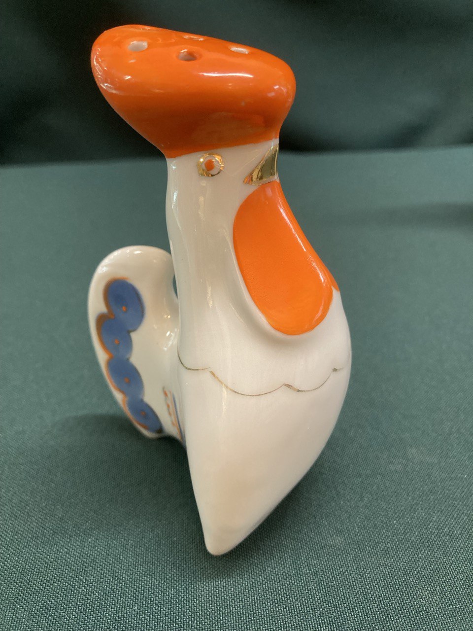 Фарфоровые фигурки " Птицы"