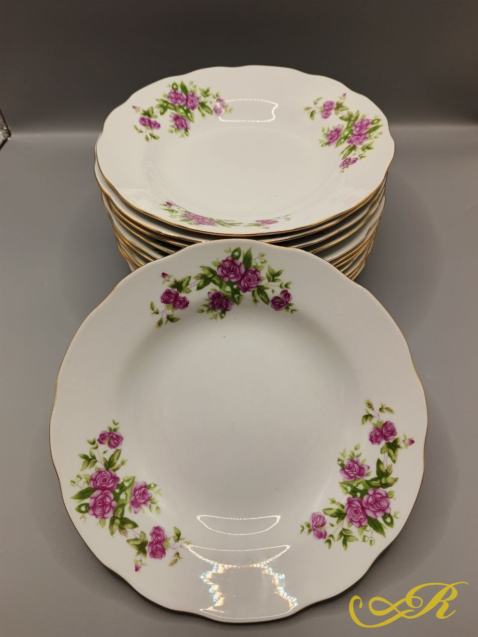  Винтажные фарфоровые  суповые тарелки фабрики Liling Porcelain  экспортного производства из провинции Хунань, Китай)  «Made in China». 1970-1980-е годы.  В наборе 12 тарелок. Диаметр 23 см. 
