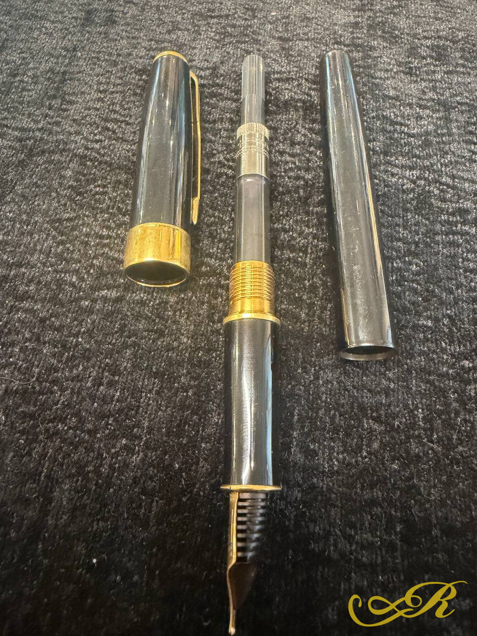 Перьевая ручка Parker Sonnet France, золотое перо 18K (750)