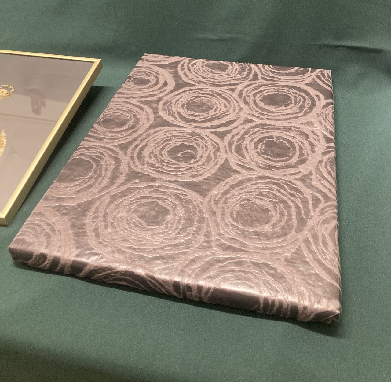 Панно Swarovski « Дракон» Размер 40 х 30.см.