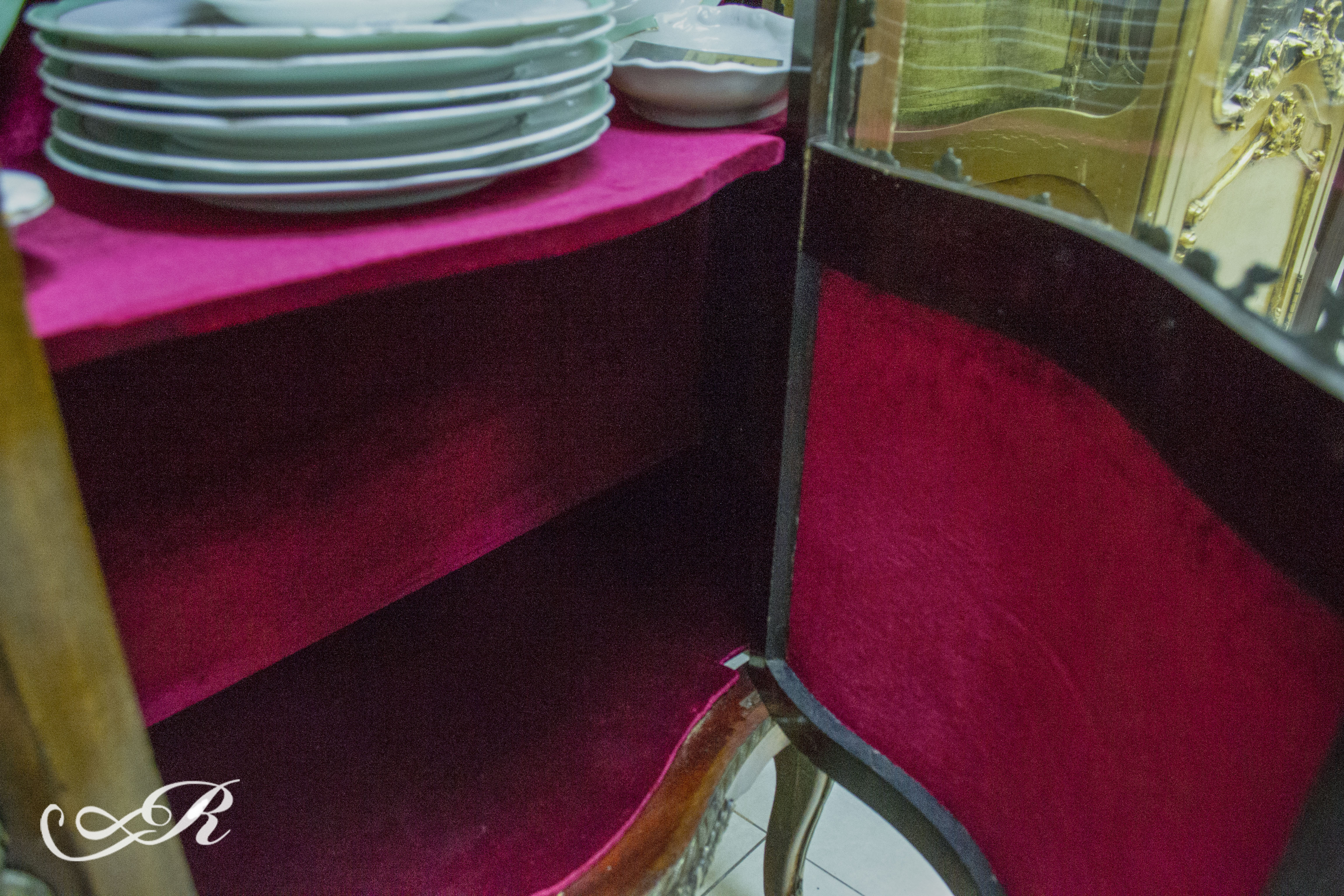 Витрина в стиле Людовика XV - го, Европа, ХIХ век.