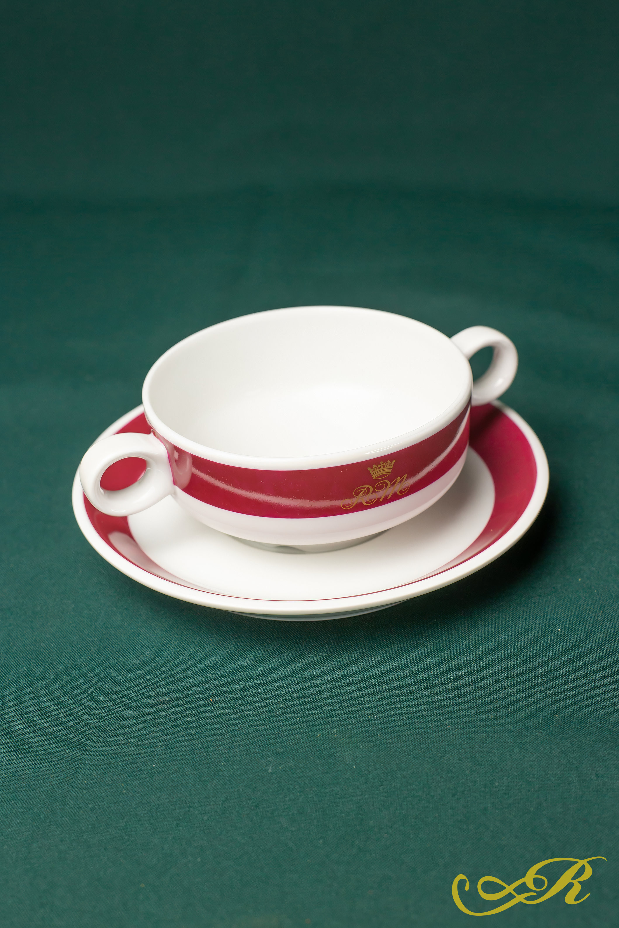 Фарфоровые суповые чаши. Компания Schonwald. Германия.